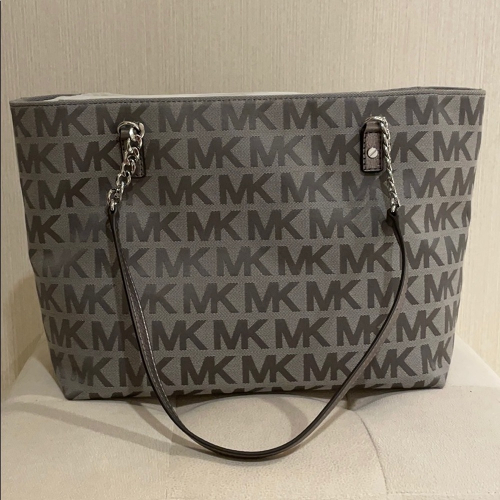 Michael Kors Tote